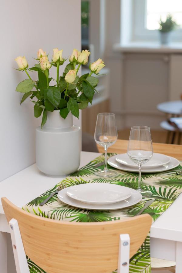 Karolkowa Apartments Warsaw By Noclegi Renters Zewnętrze zdjęcie