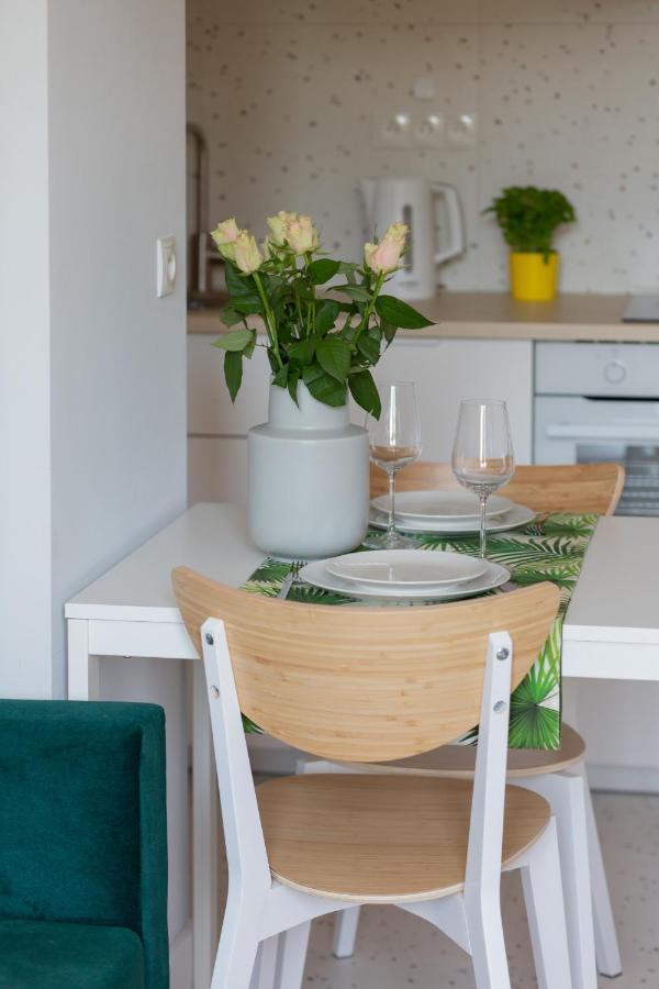 Karolkowa Apartments Warsaw By Noclegi Renters Zewnętrze zdjęcie